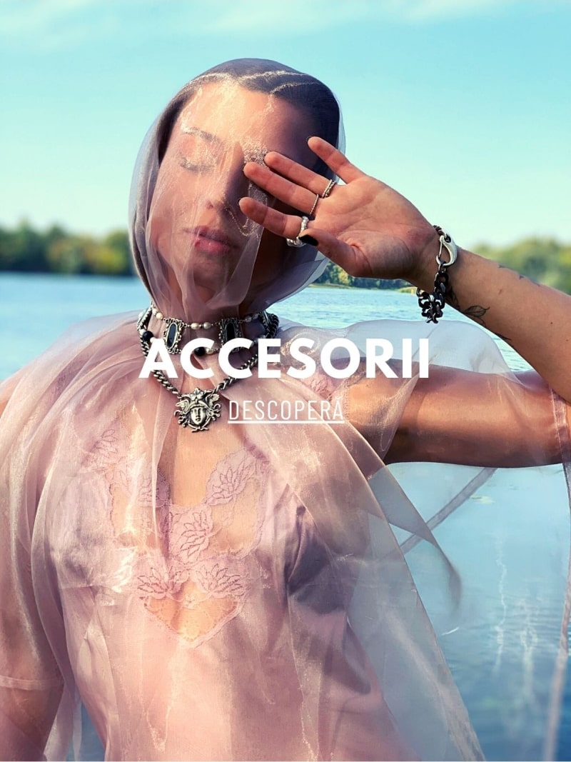 Women accessories category image