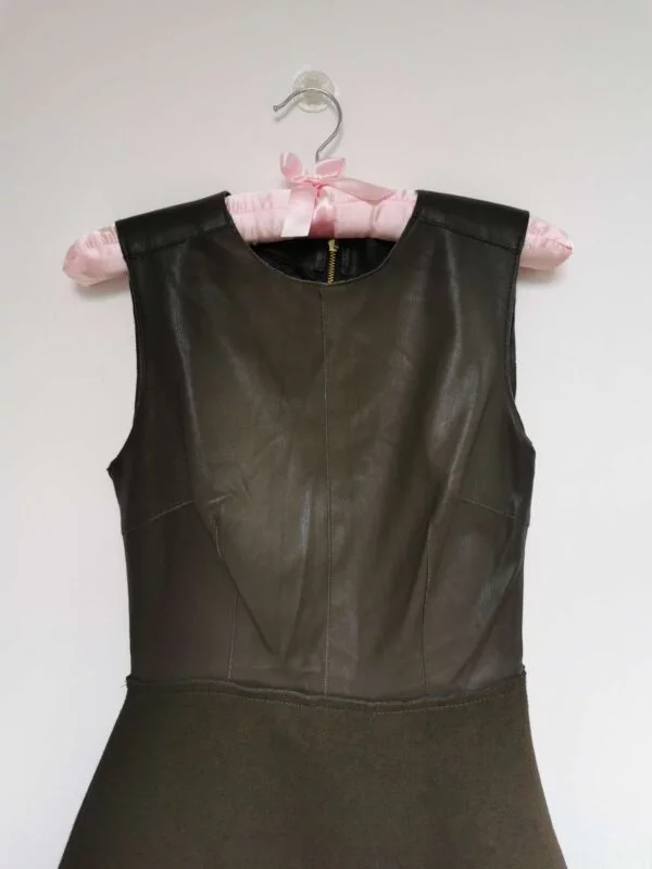 Rochie office Zara XS | Verde, Midi, Piele ecologică - Image 3