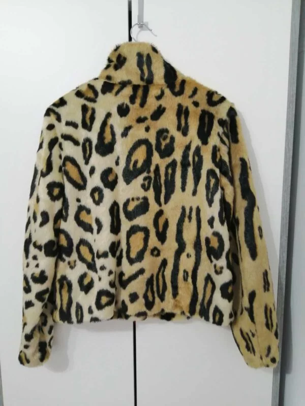 Geacă din blană Vero Moda M | Bej, Fără glugă, Animal print, Blană naturală - Image 2