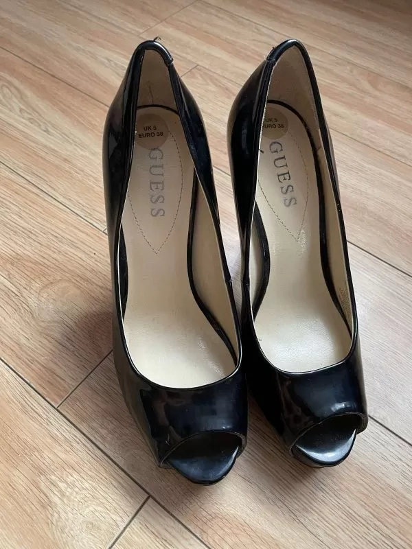 Pantofi cu toc înalt Guess EU 37.5 | Negru, Piele naturală - Image 2