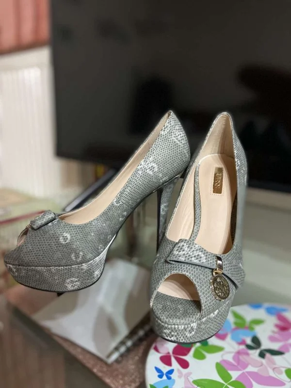 Pantofi cu toc înalt Guess EU 37 | Gri, Piele naturală - Image 2