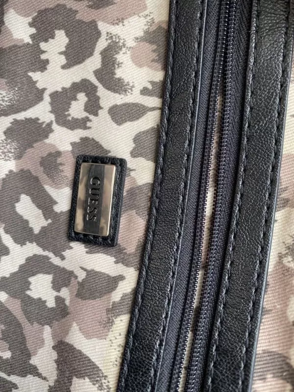 Geantă de mână Guess | Negru - Image 6