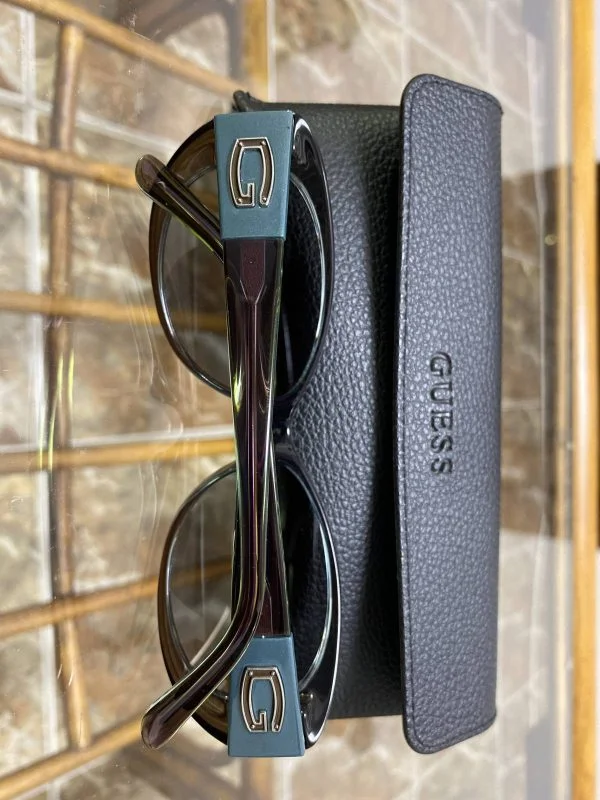 Ochelari de soare Guess | Negru - Image 8