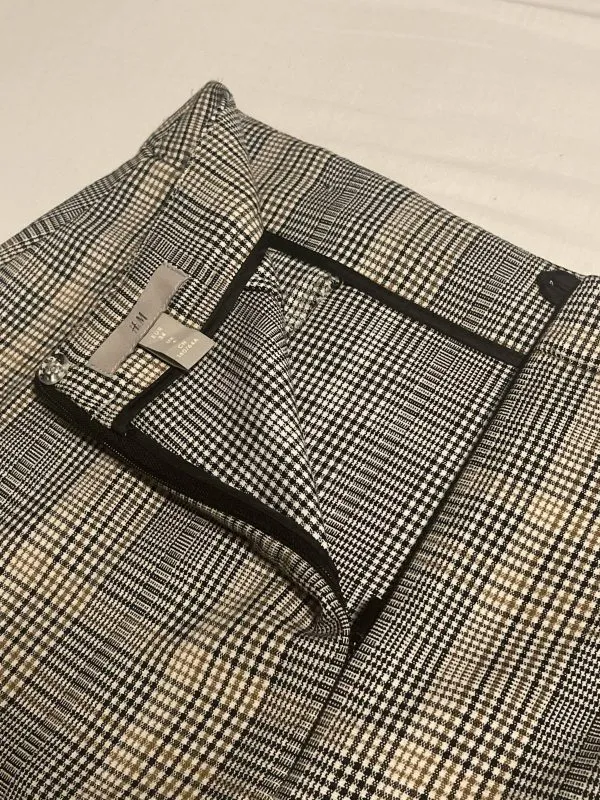 Fustă H&M EU 34 | Gri, Mini, Vâscoză - Image 4