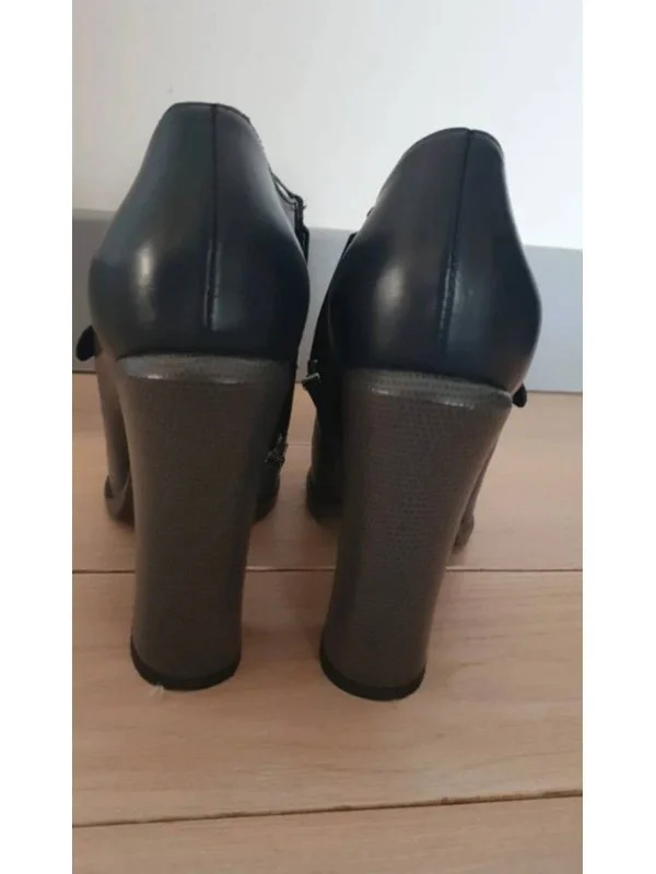 Ghete Fendi EU 39 | Albastru, Piele naturală - Image 4