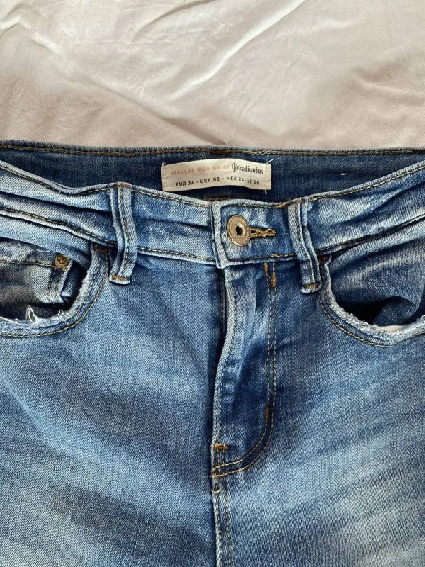 Blugi Stradivarius EU 34 | Albastru, Lungi, Denim - Image 2