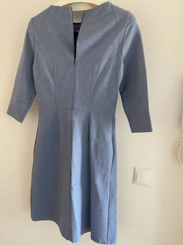 Rochie office Hugo Boss S-M | Bleu, Midi, Vâscoză - Image 3