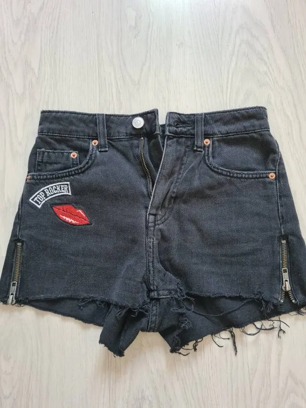 Blugi H&M EU 34 | Negru, Scurți, Bumbac - Image 5