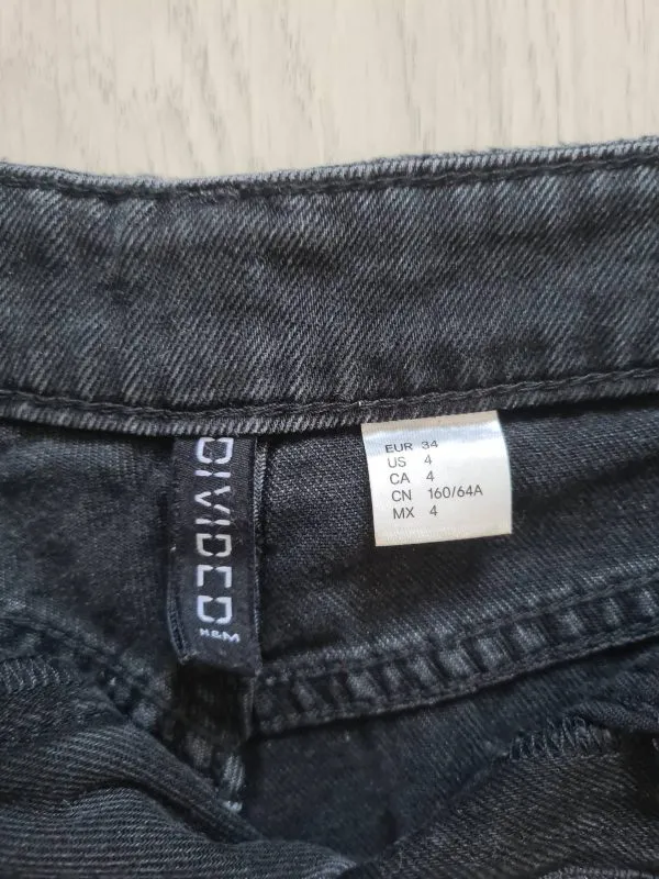 Blugi H&M EU 34 | Negru, Scurți, Bumbac - Image 6