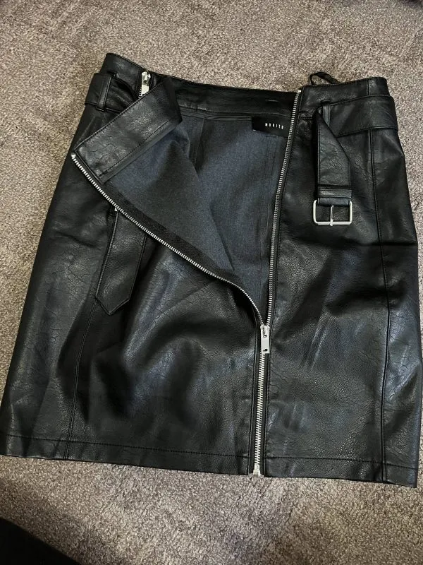 Fustă Mohito EU 38 | Negru, Mini, Poliuretan - Image 2