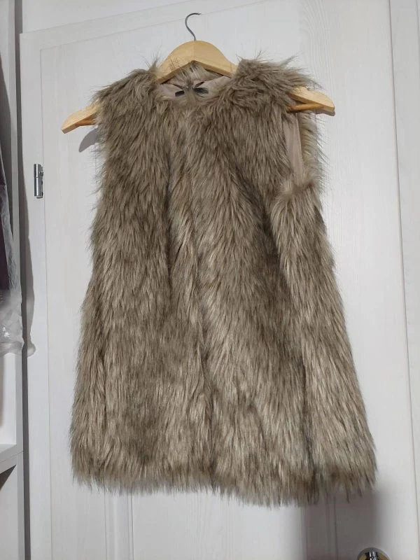 Vestă Bershka EU 34 | Bej, Fără glugă, Poliester - Image 6