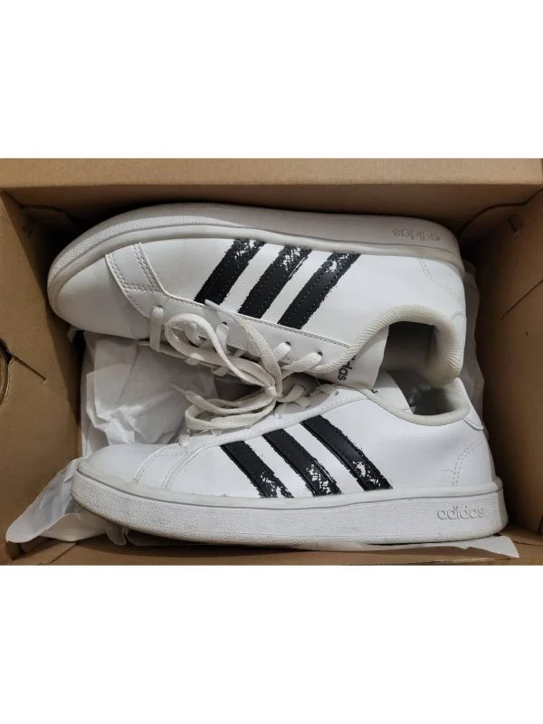 Sneakers adidas EU 37.5 | Alb, Piele ecologică - Image 6