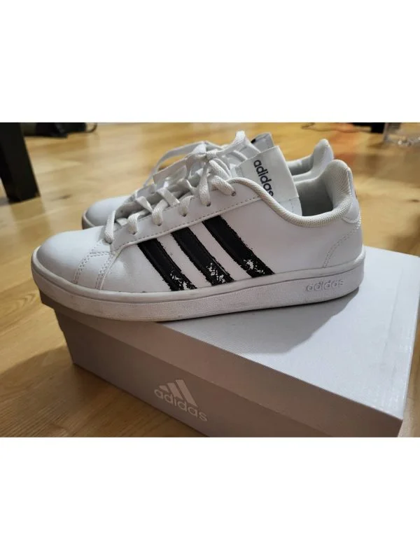 Sneakers adidas EU 37.5 | Alb, Piele ecologică - Image 7