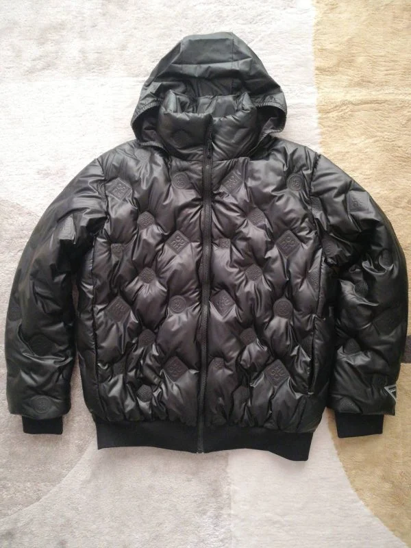 Geacă de iarnă Hugo Boss EU 38 | Negru, Cu glugă, Poliester - Image 3