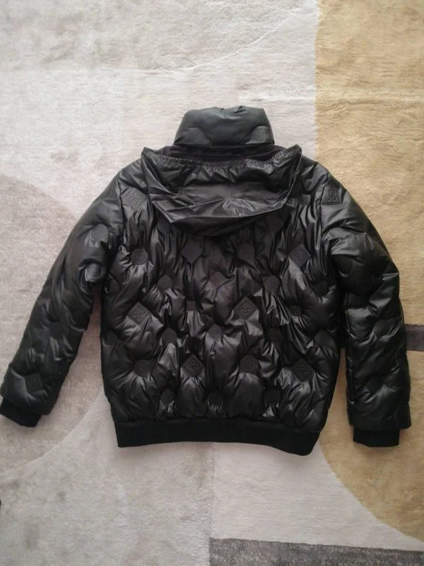 Geacă de iarnă Hugo Boss EU 38 | Negru, Cu glugă, Poliester - Image 4