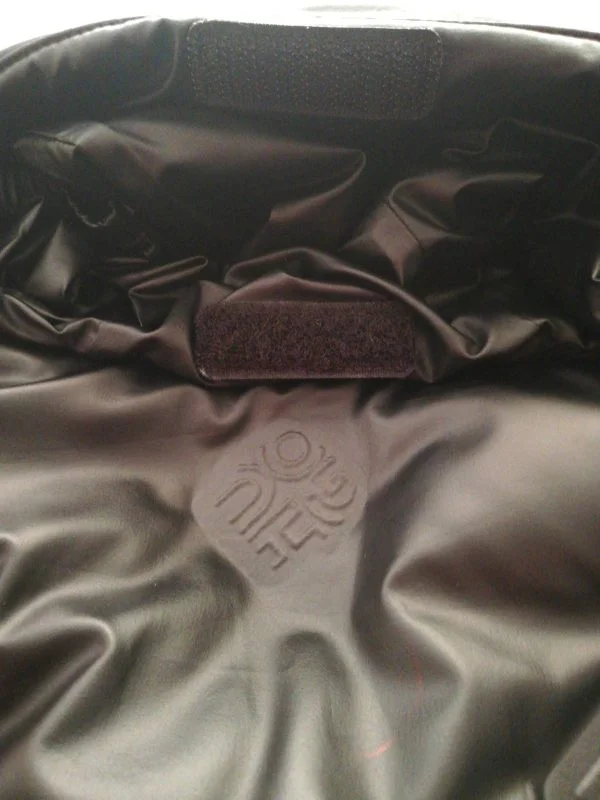 Geacă de iarnă Hugo Boss EU 38 | Negru, Cu glugă, Poliester - Image 6