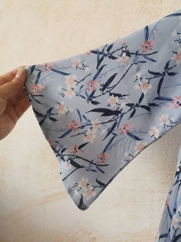 Bluză LCW CASUAL S | Bleu, Normal, Mânecă trei sferturi, Floral & Tropical - Image 4