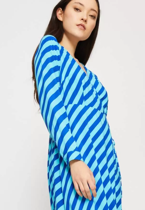 Rochie casual YAS EU 38 | Albastru, Maxi, Vâscoză - Image 4
