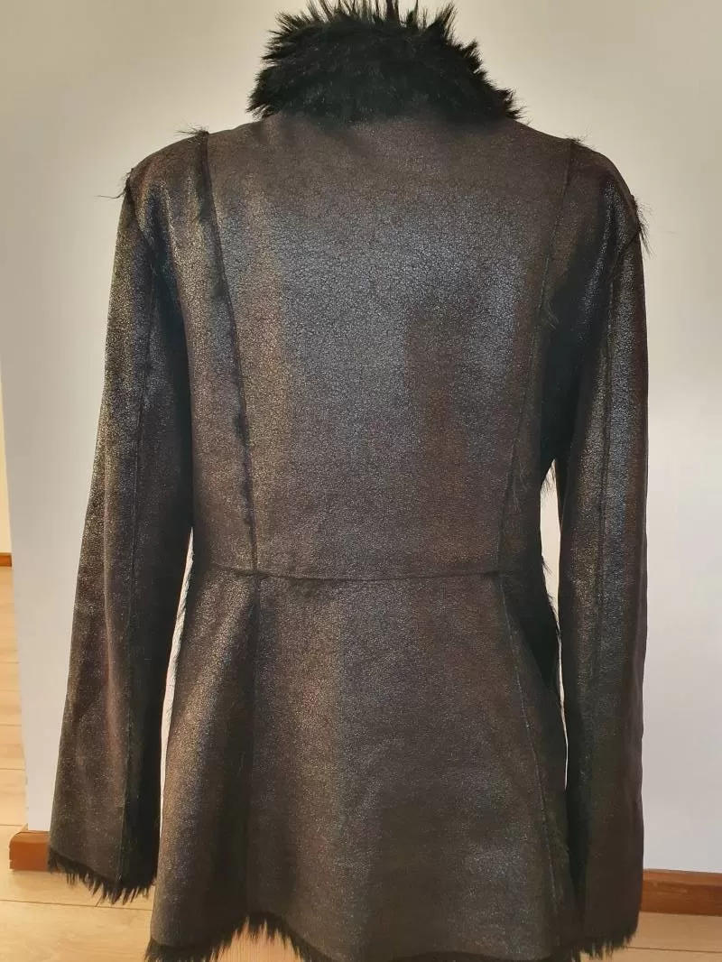 Geacă din blană EU 40 | Negru, Fără glugă, Blană artificială - Image 3