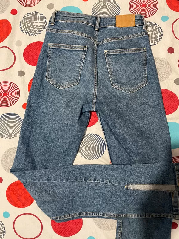 Blugi Bershka EU 34 | Albastru, Lungi, Denim - Image 4