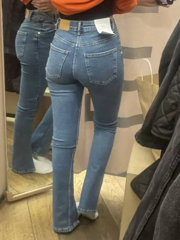 Blugi Bershka EU 34 | Albastru, Lungi, Denim - Image 2