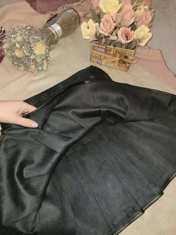 Fustă Review XS | Negru, Mini, Poliuretan - Image 5