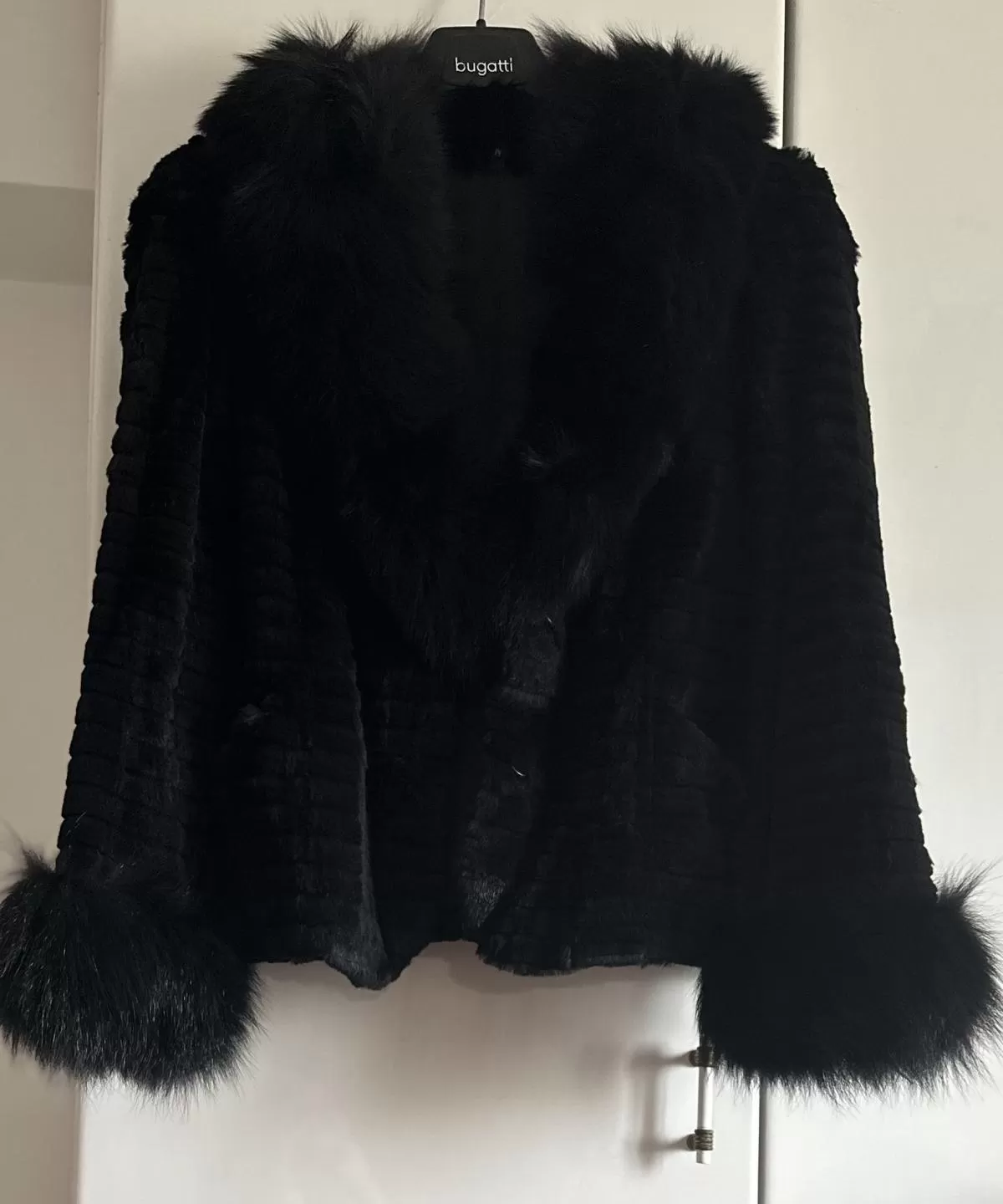 Geacă din blană Producător blănuri EU 38 | Negru, Fără glugă, Monocrom, Blană naturală