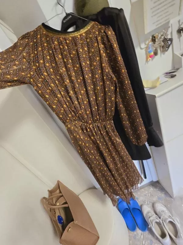 Rochie casual Nissa EU 38 | Auriu, Midi, Mânecă lungă, Satinat, Poliester - Image 8