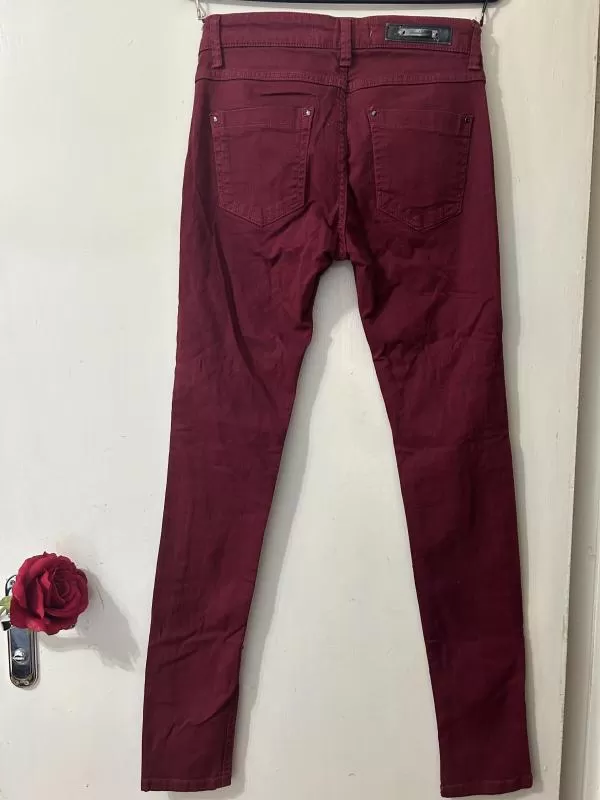 Blugi Stradivarius EU 38 | Burgundy, Lungi, Denim - Image 3