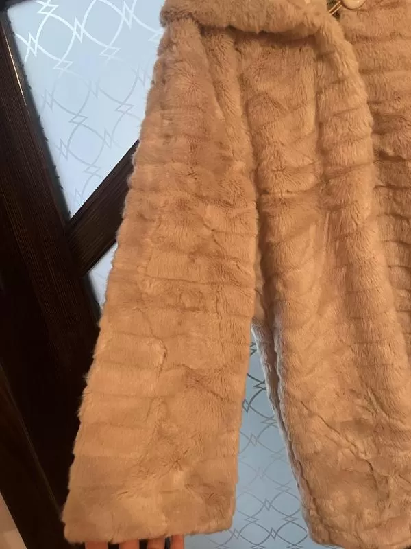 Geacă din blană Softy M | Bej, Cu glugă, Blană artificială - Image 4