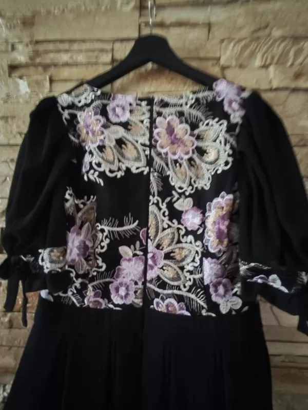 Rochie de seară Dyfashion EU 40 | Negru, Midi, Mânecă scurtă, Floral & Tropical - Image 4