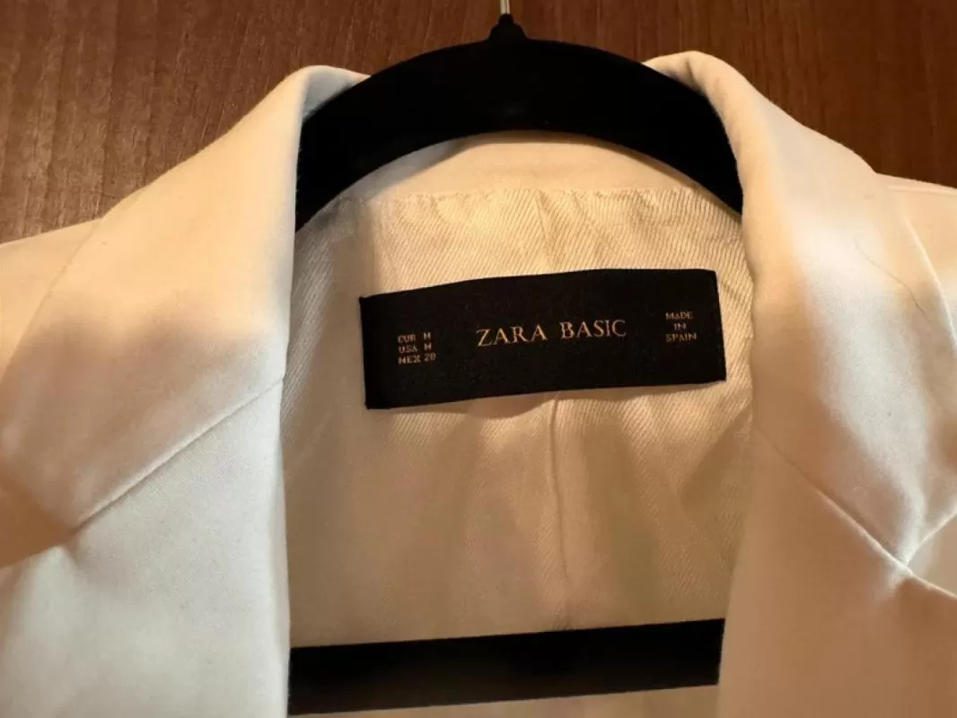 Blazer Zara EU 38 | Alb, Fără glugă, Poliester - Image 5