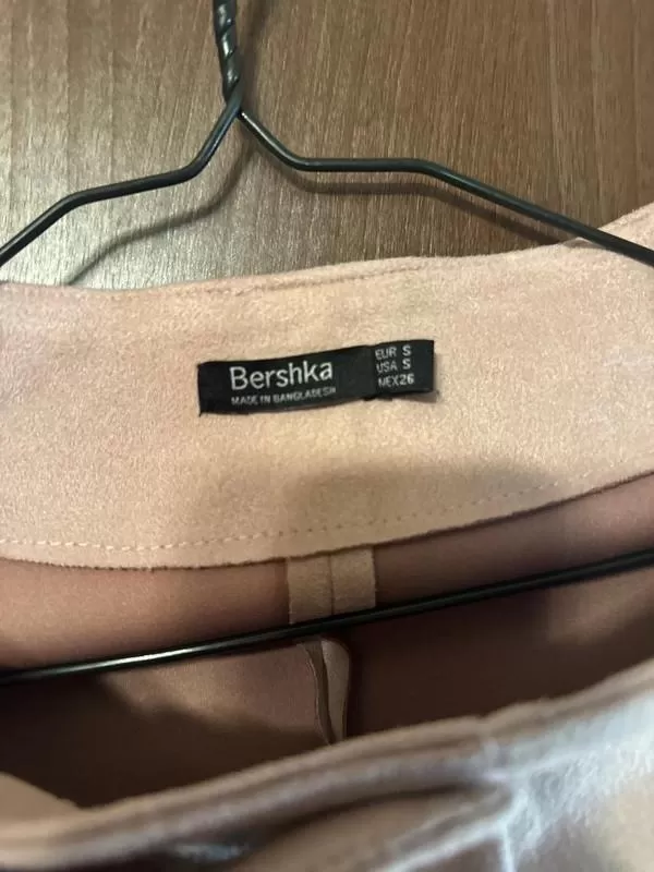 Fustă din piele Bershka EU 36 | Ivoire, Mini, Piele ecologică - Image 4