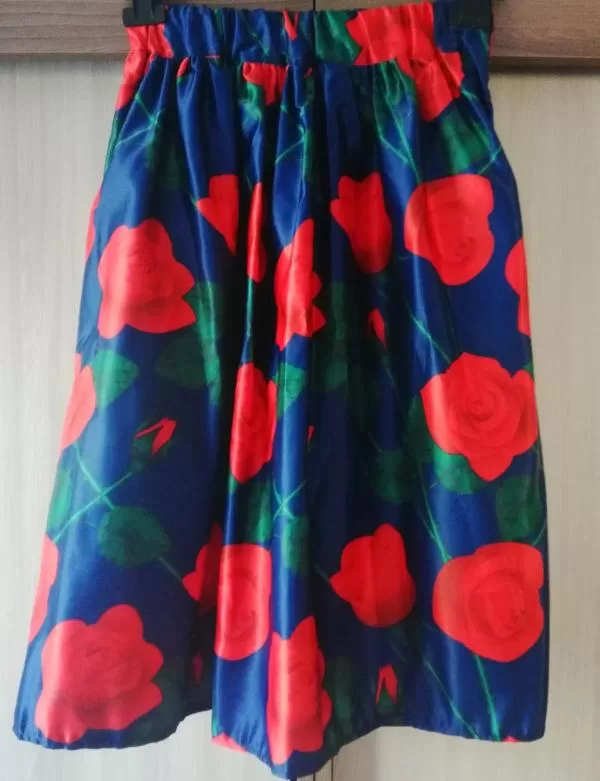 Fustă plisată S-M | Multicolor, Midi, Talie înaltă, Plisată fit, Floral & Tropical, Satinat, Poliester - Image 3