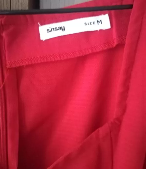 Rochie casual Sinsay M | Roșu, Maxi, Mânecă lungă, Monocrom, Cu decupaje, Vâscoză - Image 6