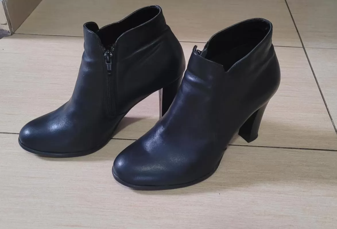 Ghete Aristocrat EU 38 | Negru, Piele naturală - Image 4
