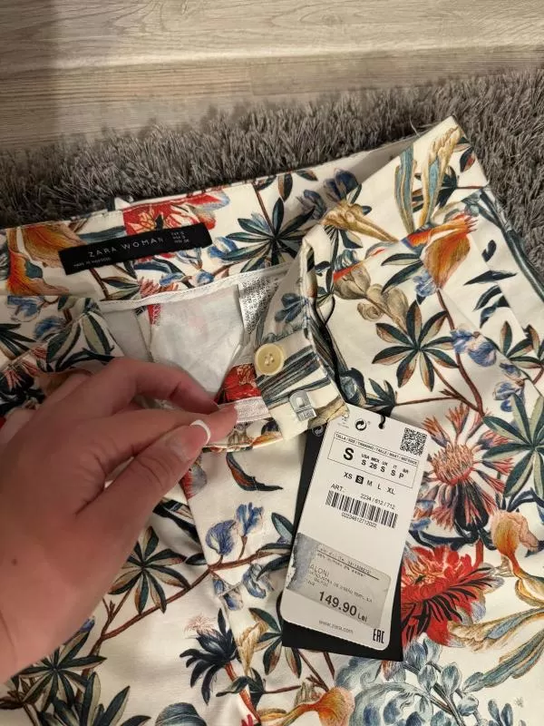 Pantaloni Zara S | Bej, Lungi, Talie joasă, Regular (Standard) fit, Chino, Floral & Tropical - Image 3