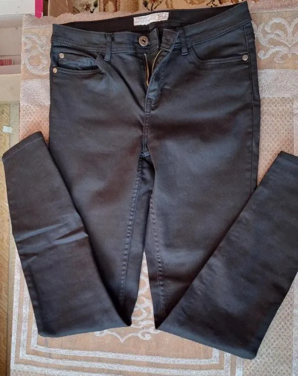 Blugi Denim EU 38 | Negru, Lungi, Talie medie, - Image 2