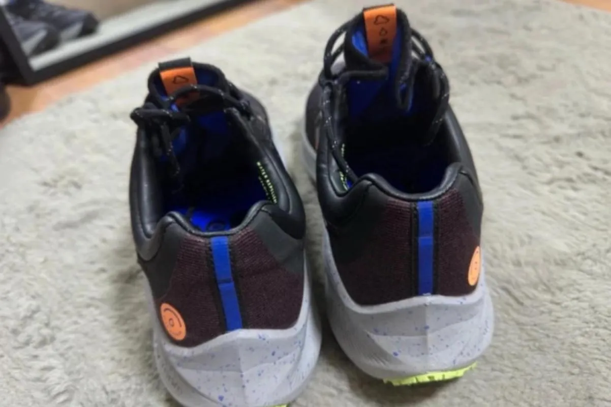 Pantofi de alergare Nike EU 38 | Negru - Image 4