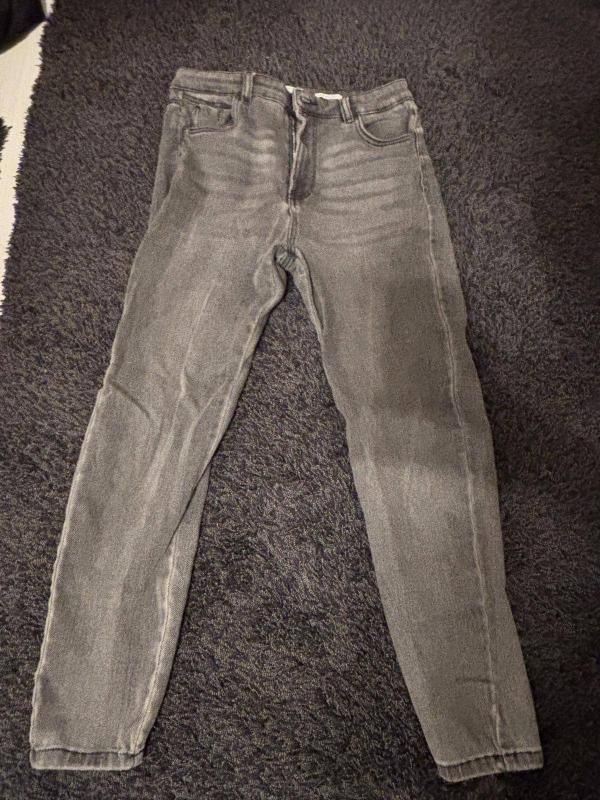 Blugi Bershka EU 38 | Negru, Lungi, Talie înaltă - Image 2