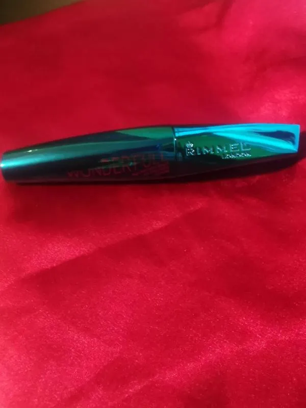 Mascara Wonder’Full 001 Black Rimmel London - Image 2
