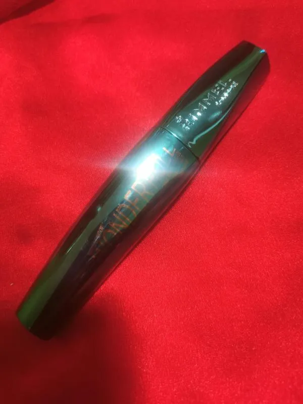 Mascara Wonder’Full 001 Black Rimmel London - Image 5