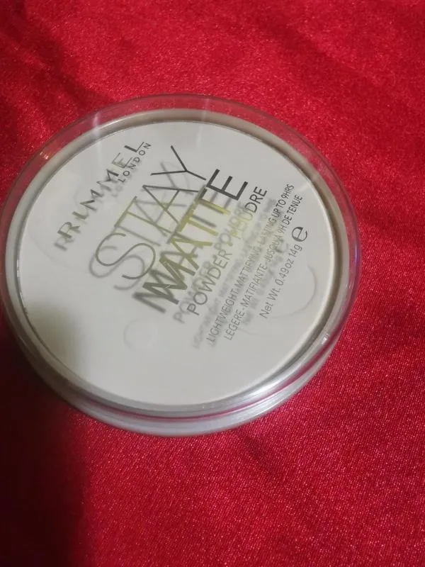 Pudră pentru față Stay Matte 001 Transparent Rimmel London - Image 5