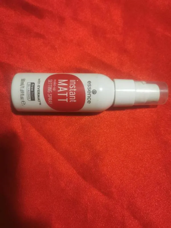 Spray de fixare make-up instant MATT Essence - Image 5