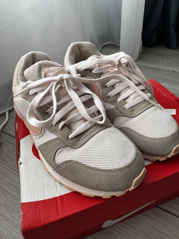 Sneakers Nike EU 36 | Roz - Image 2