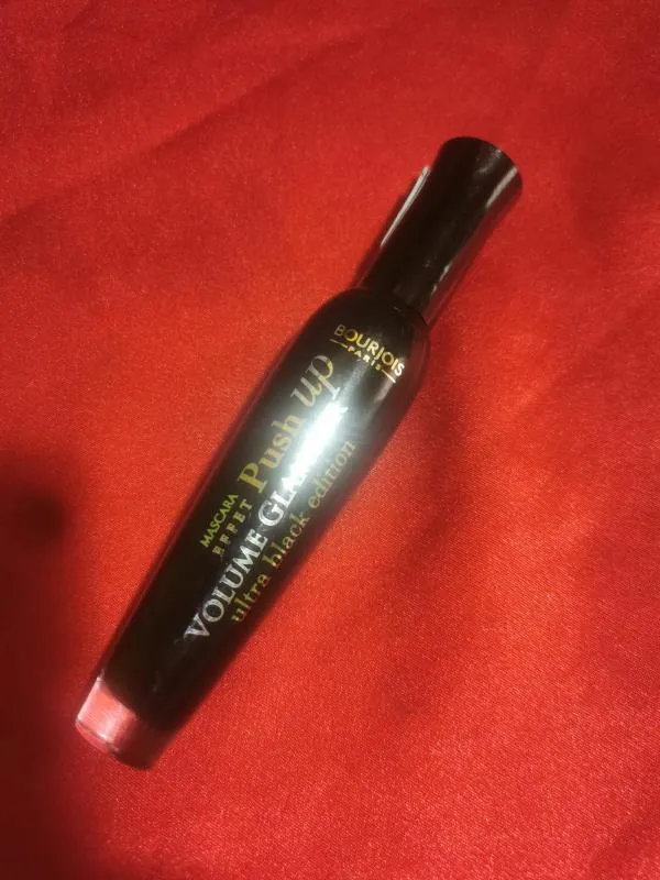 Mascara Volume Glamour Push Up Ultra Black Edition Bourjois - Image 5