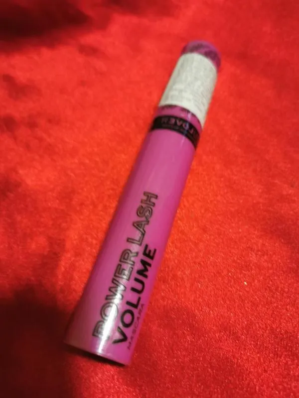 Mascara Relove Power Lash Volume Revolution - Image 4