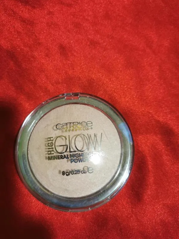 Pudră High Glow Mineral 010 Light Infusion Catrice - Image 3