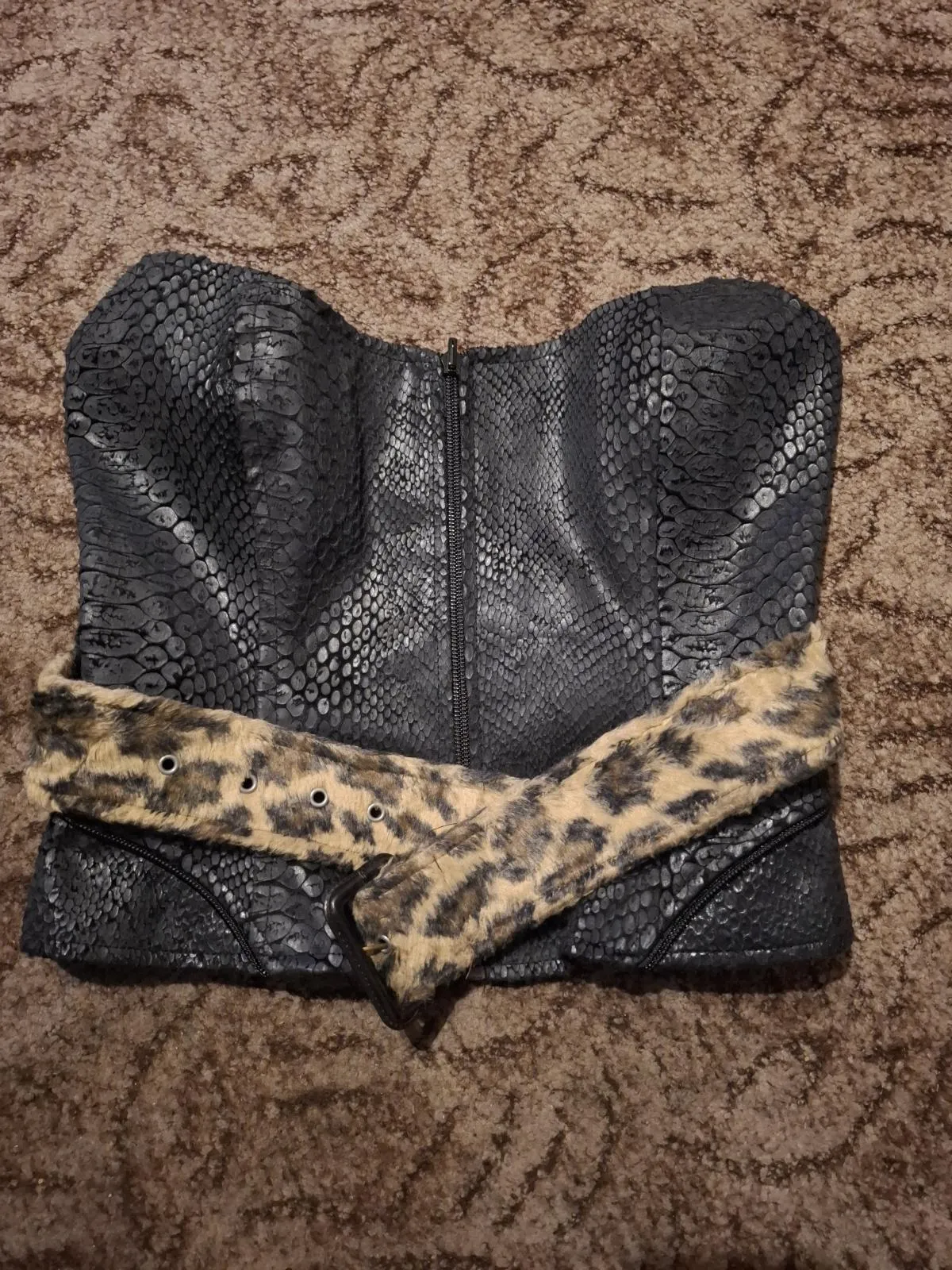 Corset URMA EU 36 | Negru, Normal, Cu umerii goi, Animal print, Piele ecologică - Image 3