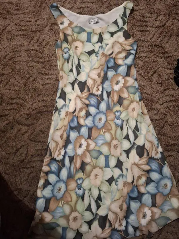 Rochie de vară LE SECRET EU 38 | Multicolor, Midi, Fără mâneci, Floral & Tropical - Image 2